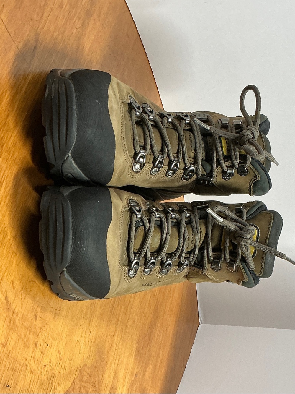 Vasque Brown and Black Men's Hiking Boots